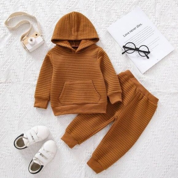 Other - 2 PC Baby Boy/Girl Thick and Comfy Set Brown 9 - 12 Months